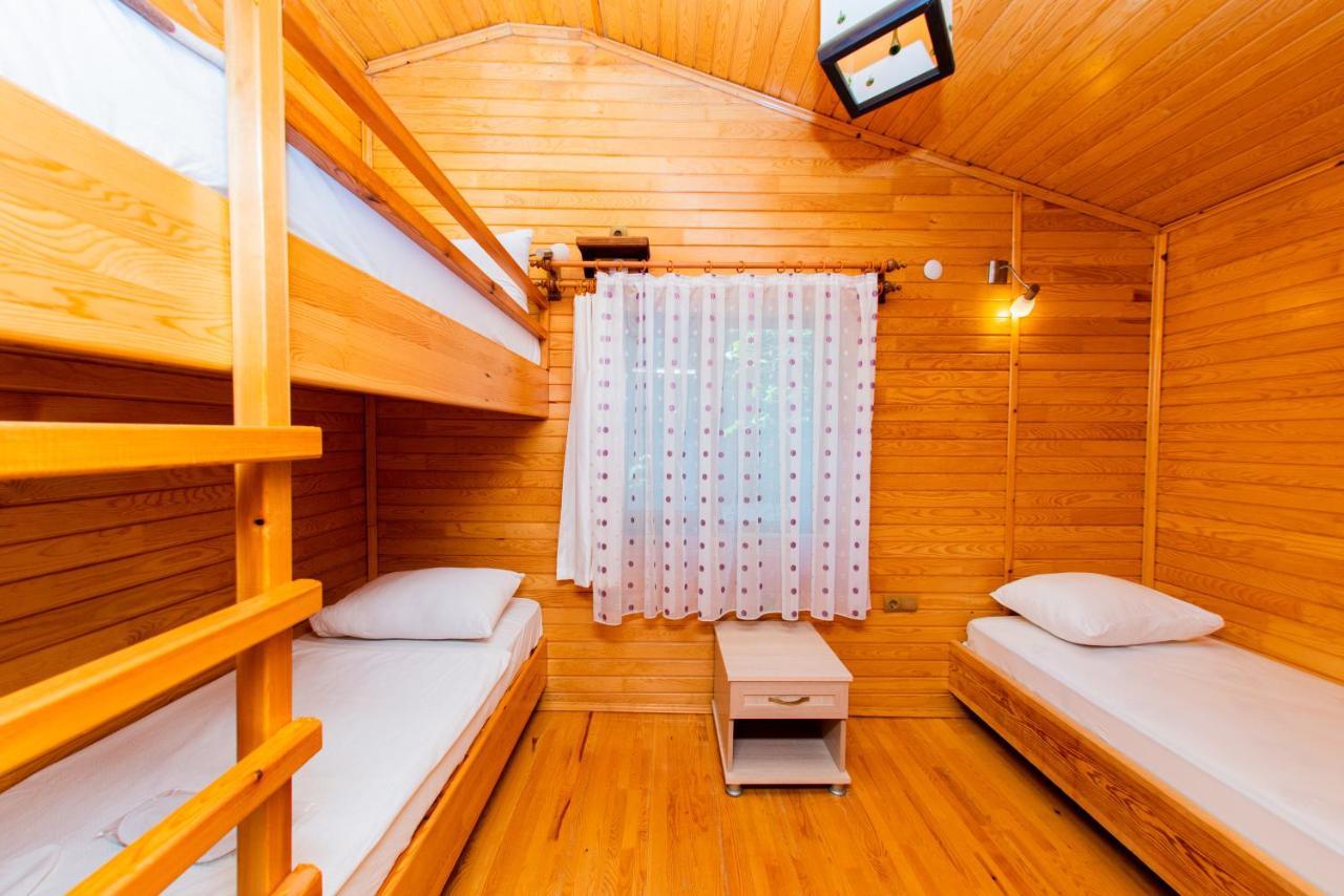 Ikiz Pension Bungalow Çıralı Esterno foto