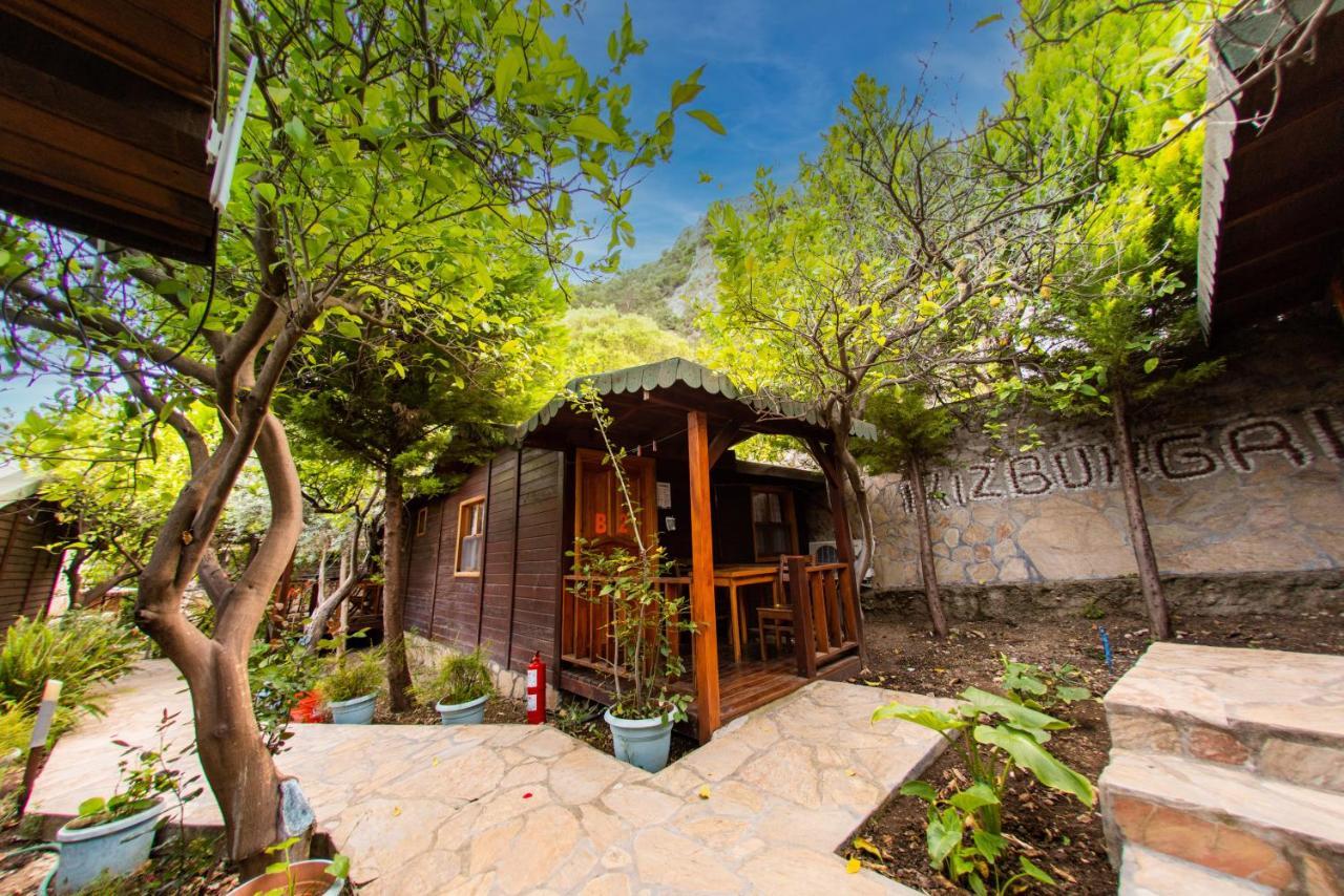 Ikiz Pension Bungalow Çıralı Esterno foto
